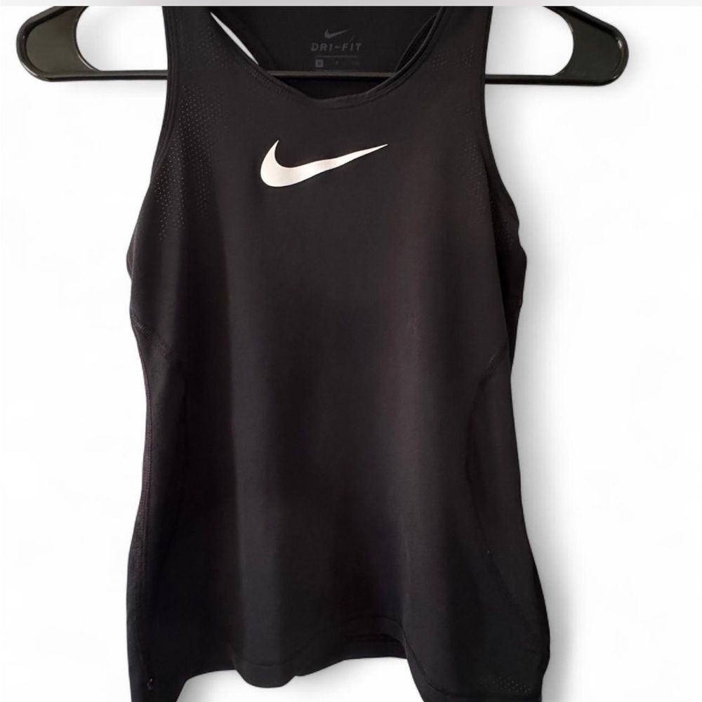 Nike Black Dri-FIT Athletic Tank size small women’s